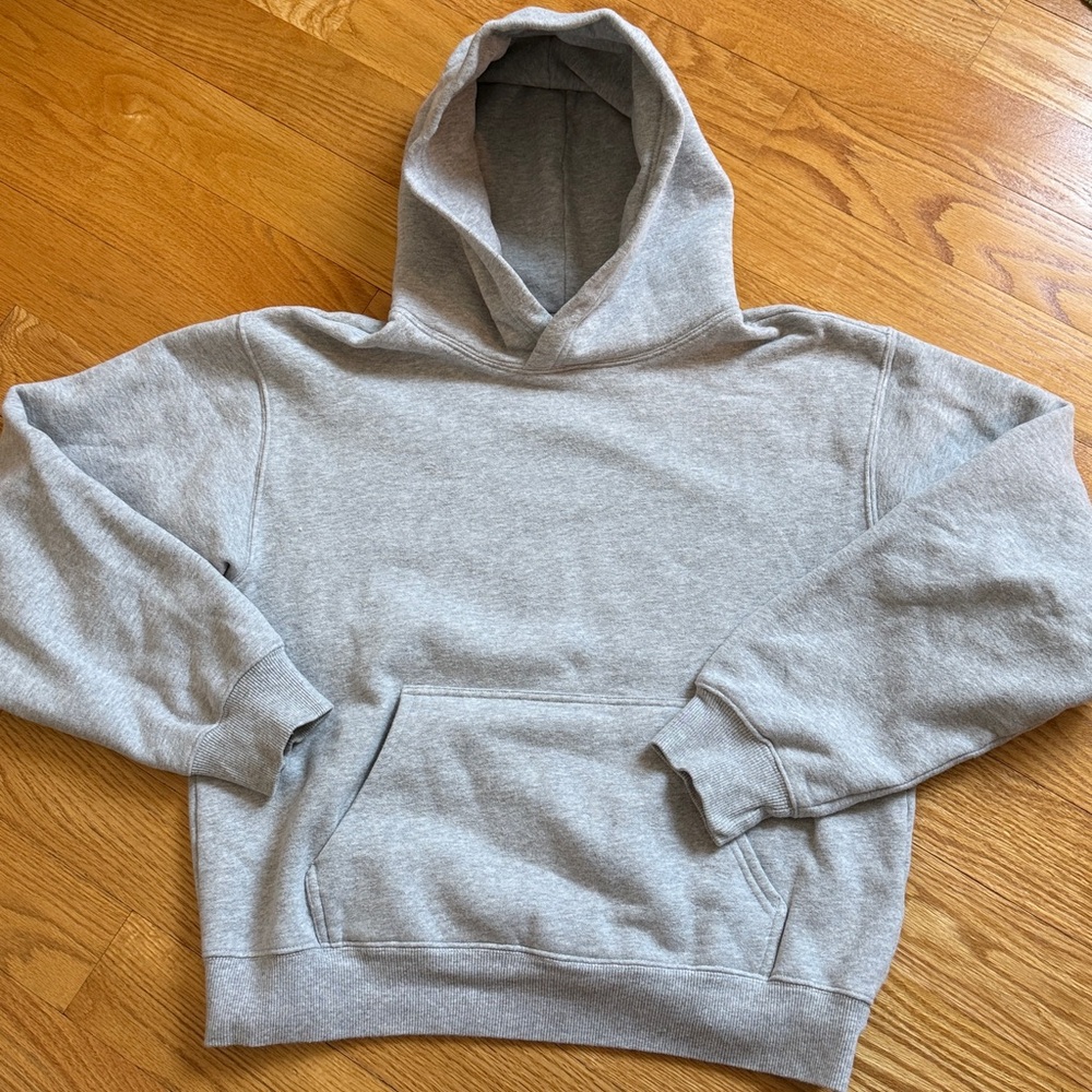 Aritzia TNA Cozy Sweatfleece Crop Hoodie Medium